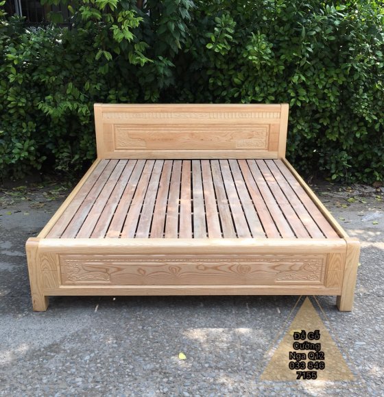 Giường gỗ Sồi Nga chân cao 1m6x2m màu tự nhiên 