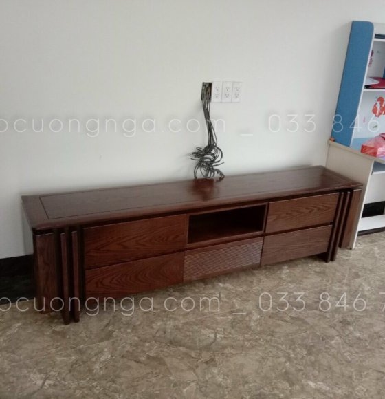 Kệ tivi gỗ sồi nga màu óc chó - mẫu nhật 