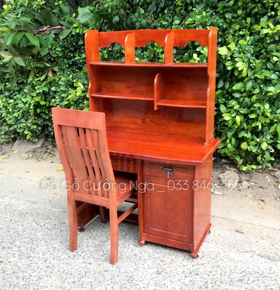 Bộ Bàn Ghế Học Sinh Gỗ Thông Kèm Kệ Sách 12.24