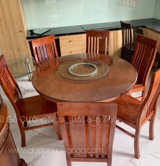 Bàn Ăn Tròn Mâm Xoay Gỗ Sồi Nga 