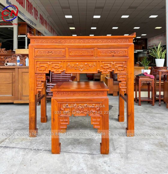 Bàn Thờ Gỗ Tràm 1m34 Chạm Sen Kèm Tủ Cơm