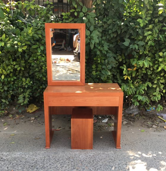 Bàn Trang Điểm Thông Minh Gỗ Xoan Đào 90 cm 