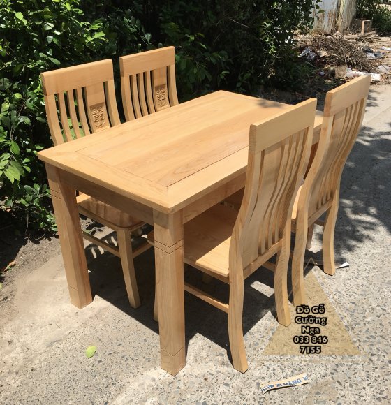Bộ Bàn Ăn Mặt Liền Gỗ Sồi Nga 4 Ghế 