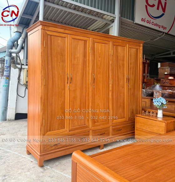 Tủ Áo Gỗ Gõ Đỏ 100% Mẫu 5 Cánh Trơn Cao Cấp Chứa Đồ Rộng Rãi