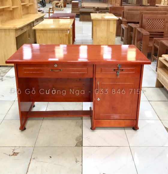 Bàn làm việc gỗ thông 1m/1m2