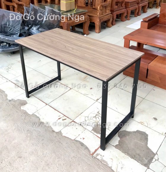 Bàn Làm Việc Chân Sắt Chữ U Mặt Gỗ Công Nghiệp 