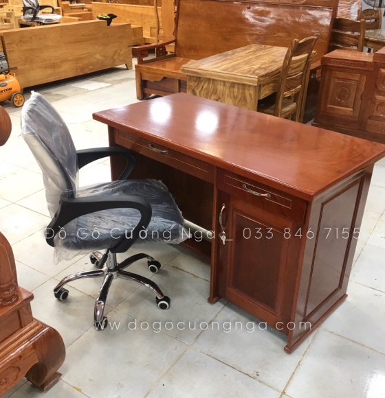 Bộ Bàn Ghế Làm Việc Gỗ Xoan Kèm Ghế Xoay Giá Rẻ 