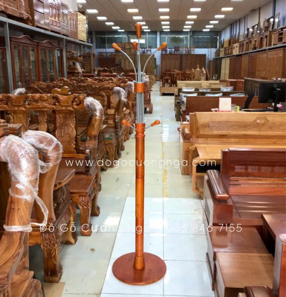 Cây móc áo đứng gỗ cao su 25.1 - màu cánh gián 