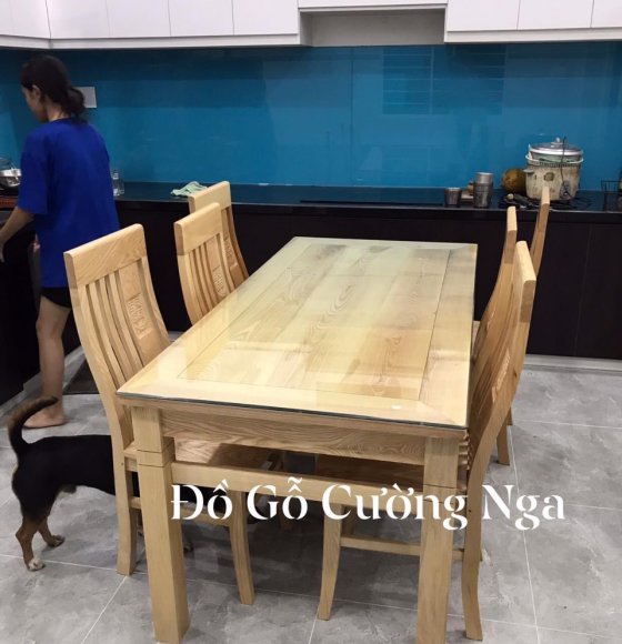 Bàn ăn 6 ghế gỗ Sồi Nga mặt liền giao khách 