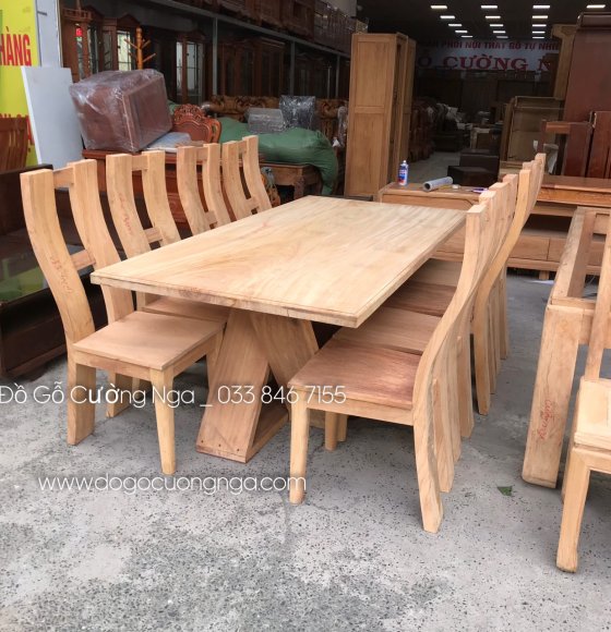 Bàn ăn gỗ gõ đỏ cao cấp - mặt nguyên tấm 