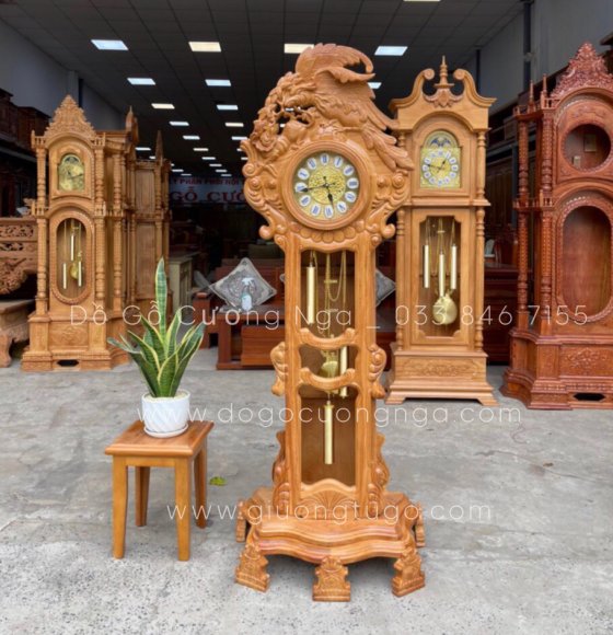 Đồng hồ cây gỗ gõ đỏ mẫu đại bàng 