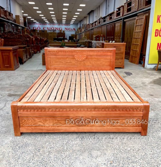 Giường gỗ sồi nga mẫu rẻ quạt - màu xoan 