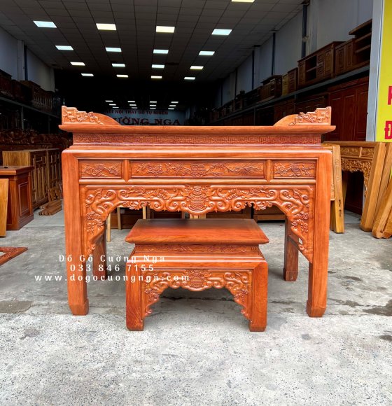 Bàn thờ gia tiên gỗ hương đá cao cấp 