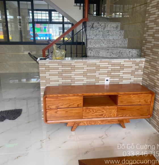 Kệ tivi gỗ sồi nga lau màu gõ đỏ 1m6 hiện đại giá rẻ
