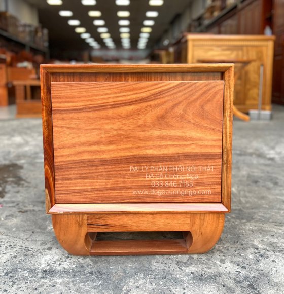 Tủ Đầu Giường Gỗ Cẩm Ngăn Kéo Chân Quỳ Hiện Đại