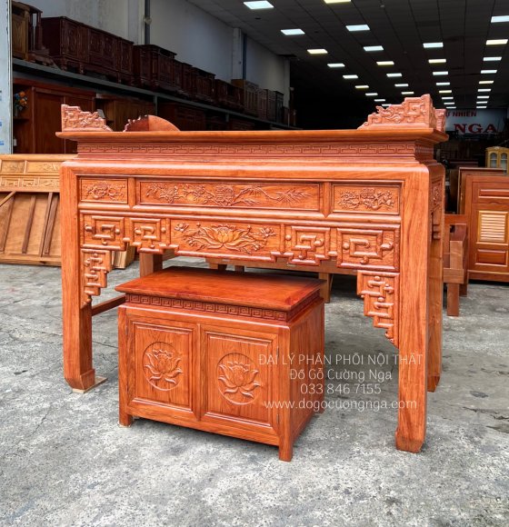 Bàn Thờ Gia Tiên Gỗ Hương Đá 1m53 Kèm Tủ Táp Trạm Sen